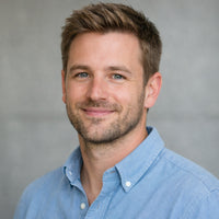 Luke Miller, Lavael Customer.